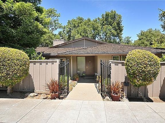 2nd image of 1311 Ashwood Ct