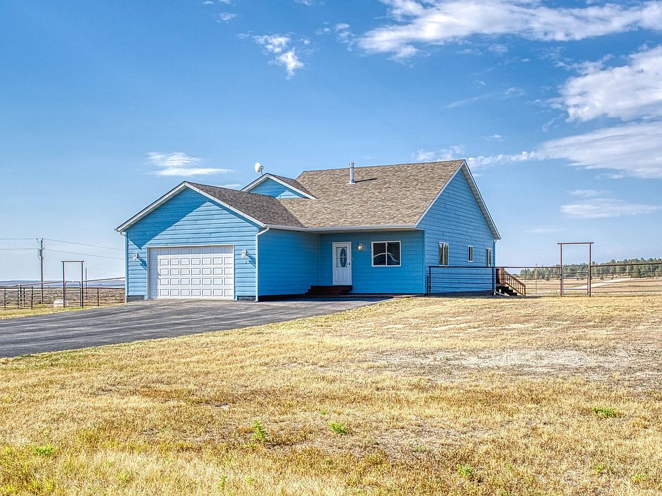 1st image of 3 Quail Ln