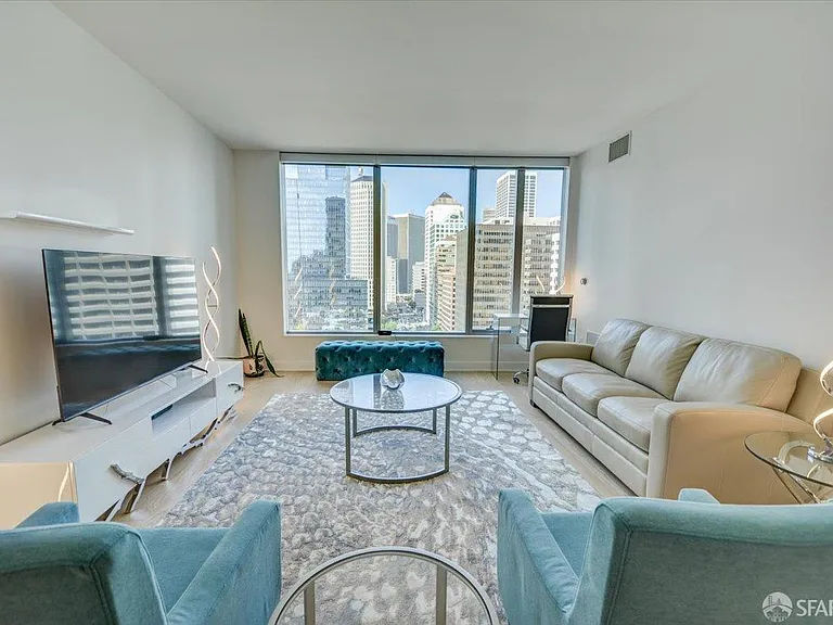 338 Main St #18H — Photo 14