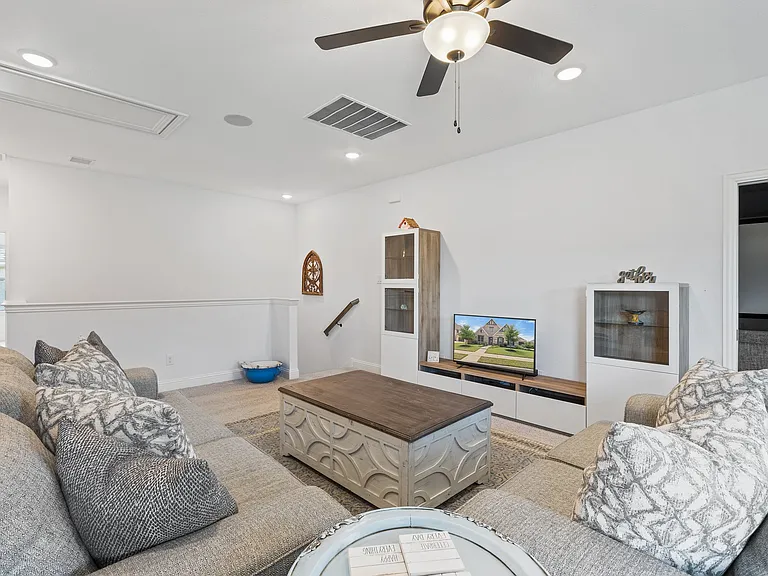 1411 Prescott Dr — Photo 26