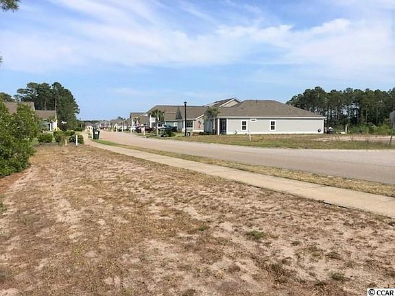 4th image of 143 Sago Palm Dr