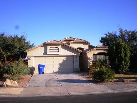 3rd image of 4830 E Augusta Ave