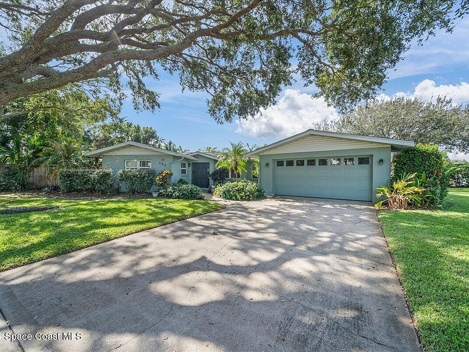 1st image of 204 Flamingo Ln