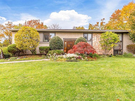 4th image of 7537 Kennesaw Dr