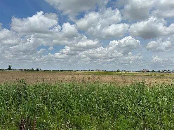 351 Apache Rd NE Lot 6, Piedmont, OK 73078