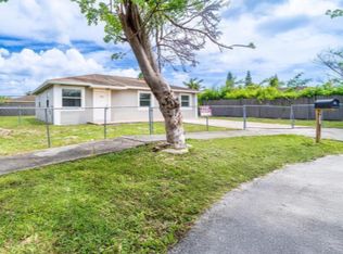 705 NW 13th Ter, Florida City, FL 33034