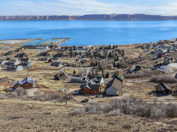 809 N Cambry Dr, Garden City, UT 84028