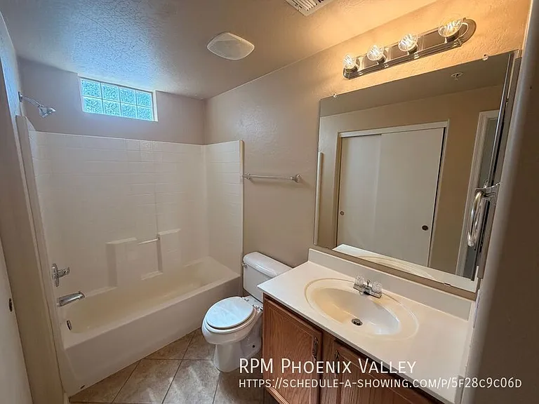 3250 W Greenway Rd #148 — Photo 18