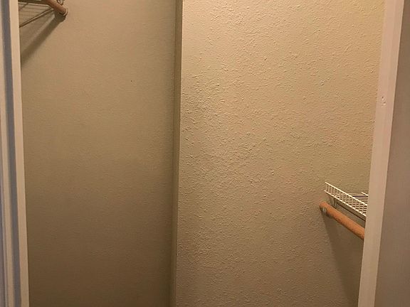 5th image of 1841 Monaghan Dr APT 10