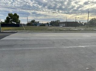 16 E Texas Ave, Baytown, TX 77520