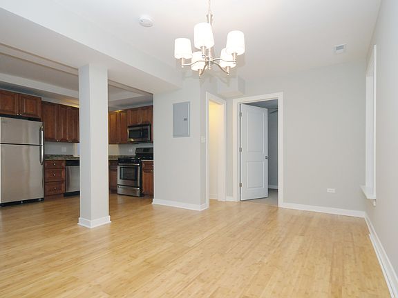 5th image of 6334 N Claremont Ave