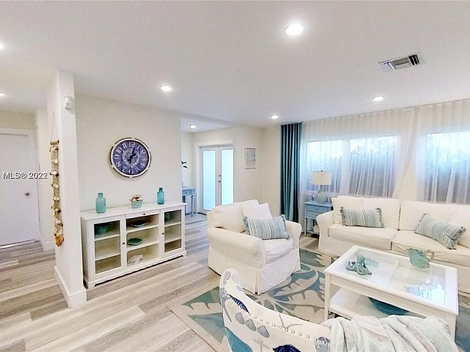 1st image of 301 88th St #301