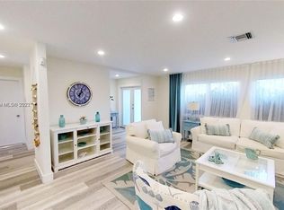 301 88th St #301, Miami Beach, FL 33154