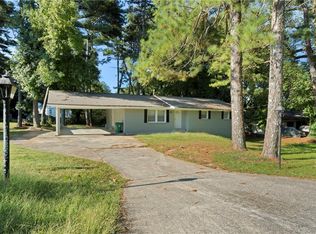 775 Aberdeen Dr, Stone Mountain, GA 30083