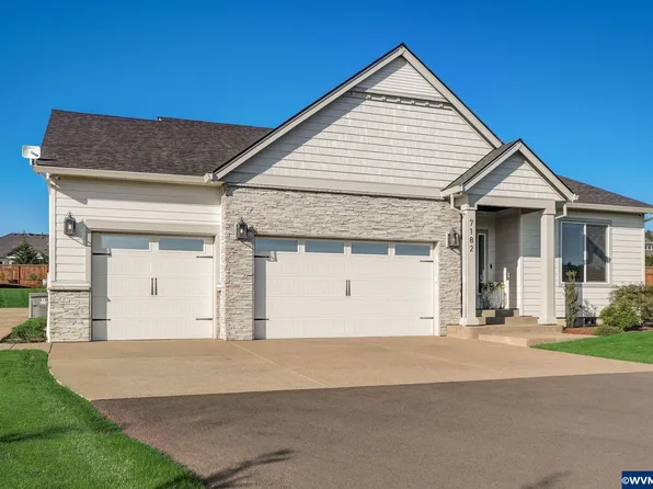 7182 Elmer Ct NE, Silverton, OR 97381
