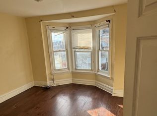 1019 Mulberry St, Reading, PA 19604