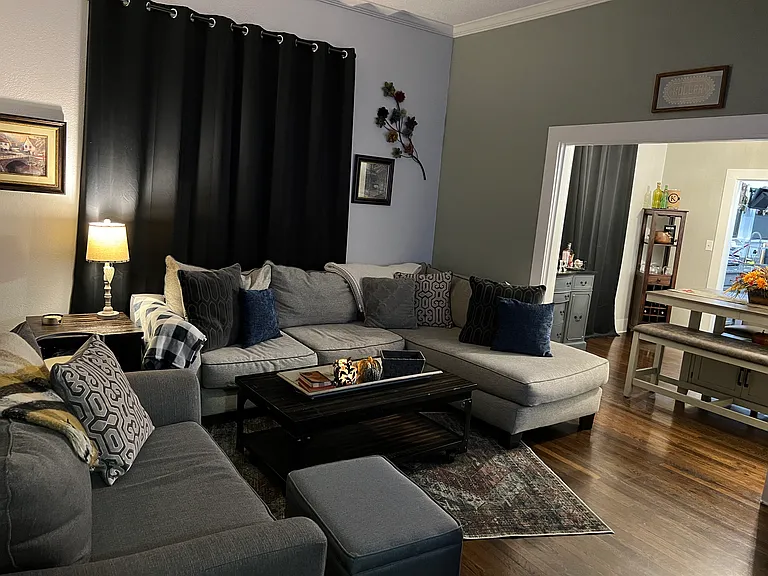 227 Pecan St — Photo 6