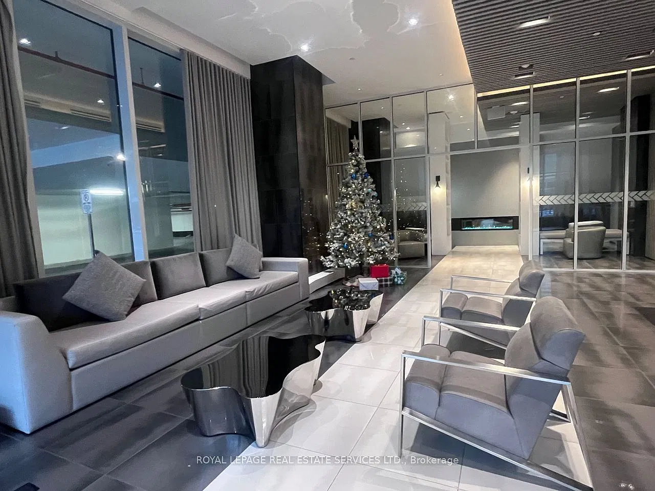 2 bed, $2,490 — Photo 3
