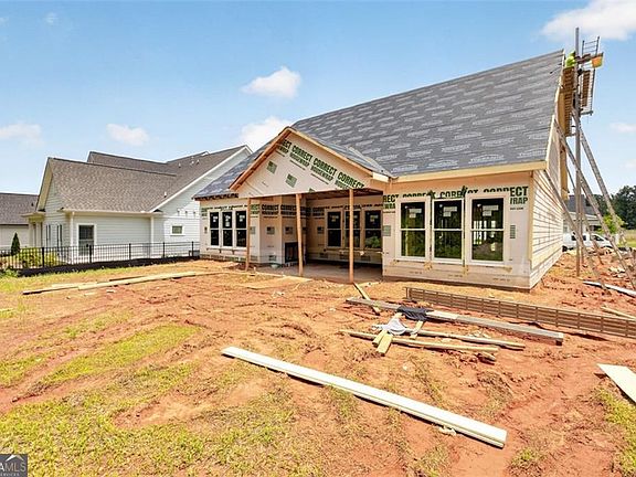4th image of 409 Lake Vista Dr