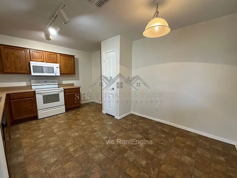25654 W Satellite Ln — Photo 11