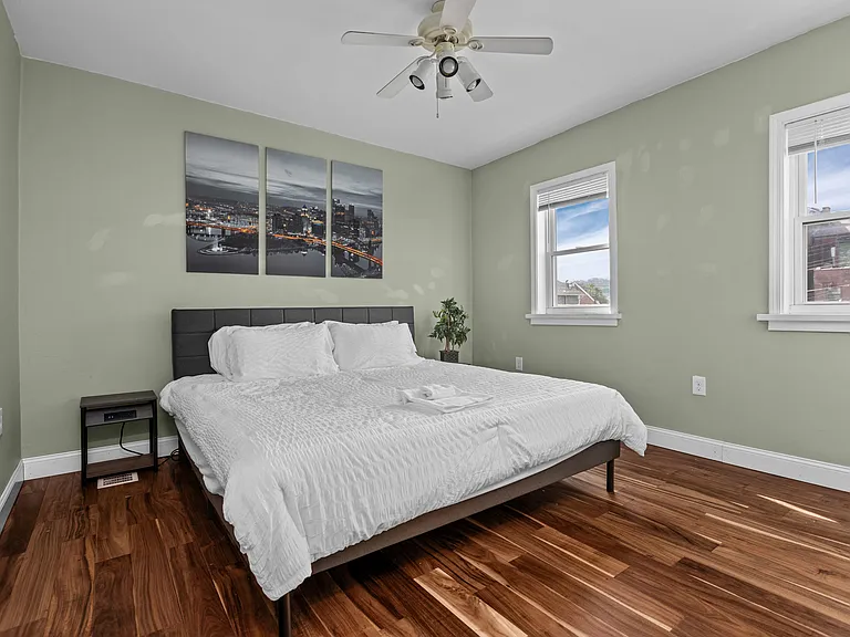 607 Foreland St — Photo 7