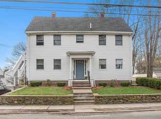 53 John St, Reading, MA 01867