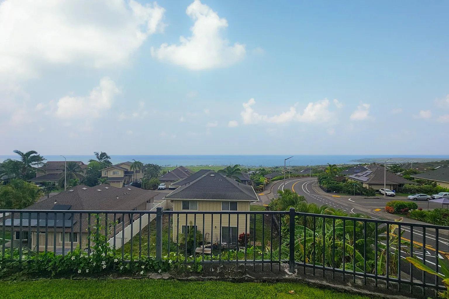 3 bed, 1286 sqft, $4,500 — Photo 3