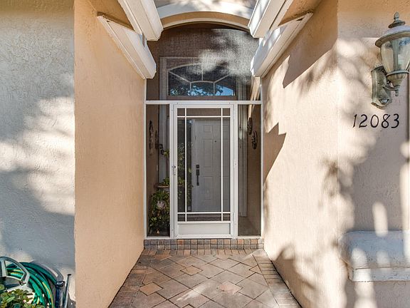 5th image of 12083 Cortina Dr