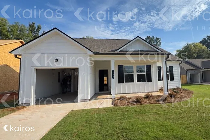3 bed, 2.0 bath, 1152 sqft, $1,650 — Photo 1