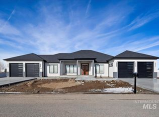 1910 Stonegate Dr, Twin Falls, ID 83301