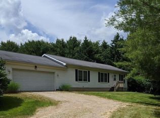 21396 Waterloo Rd, Chelsea, MI 48118