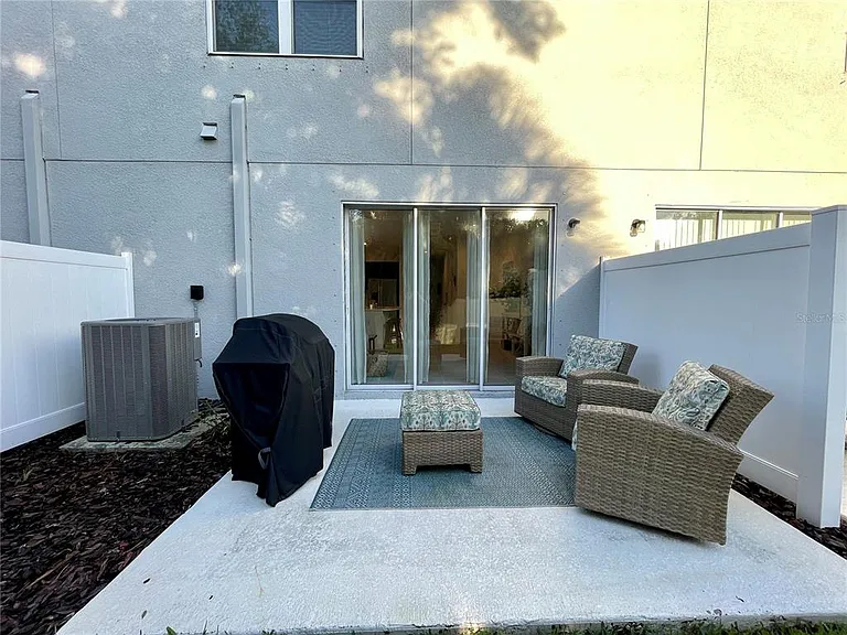 6417 Fairmont Ln — Photo 25