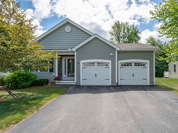 2nd image of 38 Sagewood Drive
