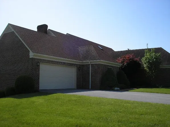490 N Court St #15G, Abingdon, VA 24210