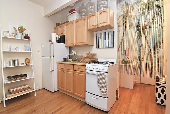 Rented by Ledvech Group | media 2