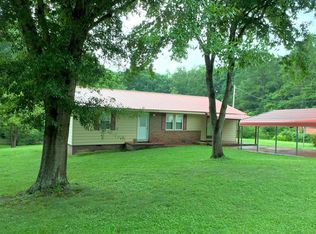 405 Whitmire Cir, Tunnel Hill, GA 30755