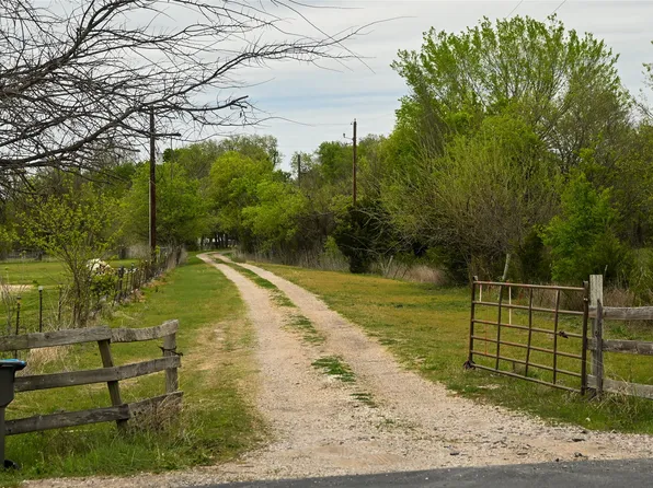 1997 County Road 655, Farmersville, TX 75442