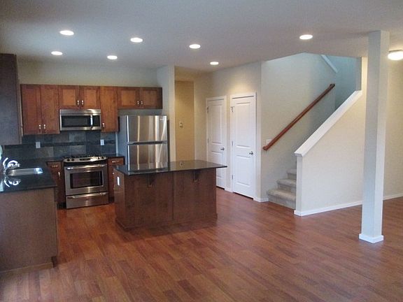 4th image of 5125 Bering St
