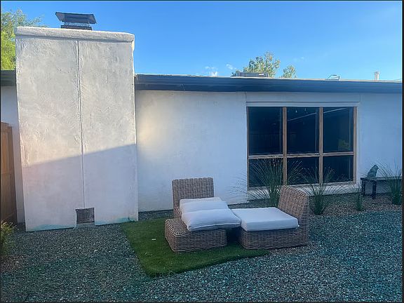 Front Yard South View