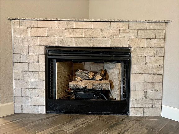 5th image of 1625 Andrew Ct
