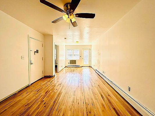 1st image of 707 Dekalb Ave #2A