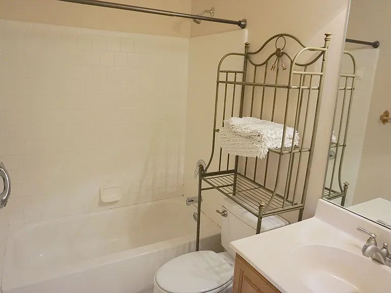 16 Ballastone Ct — Photo 15