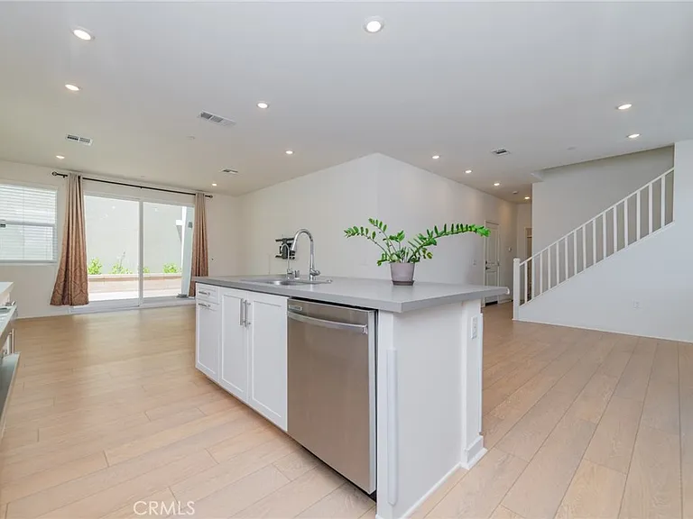 3218 S Jasper Paseo — Photo 5