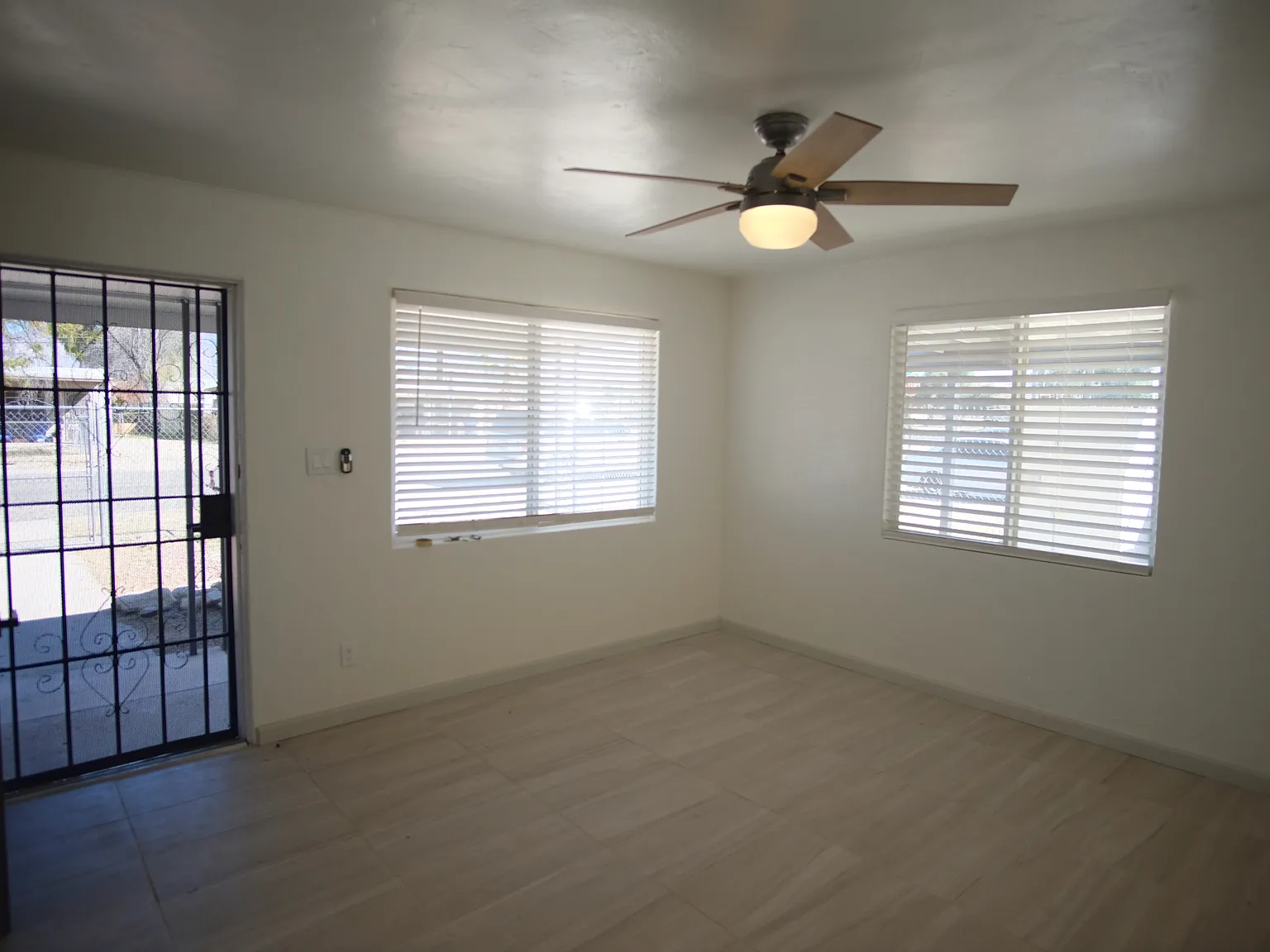 3 bed, 1164 sqft, $1,550 — Photo 3