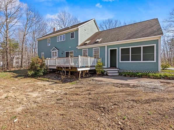 10 Southridge Drive, Standish, ME 04084