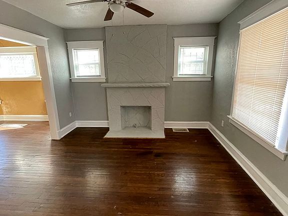 2nd image of 3618 Roberts St APT B