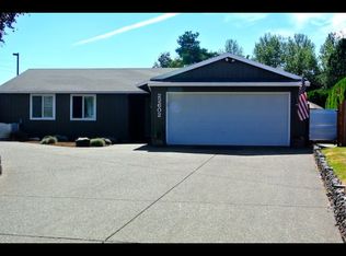 22602 NE Schuyler St, Fairview, OR 97024