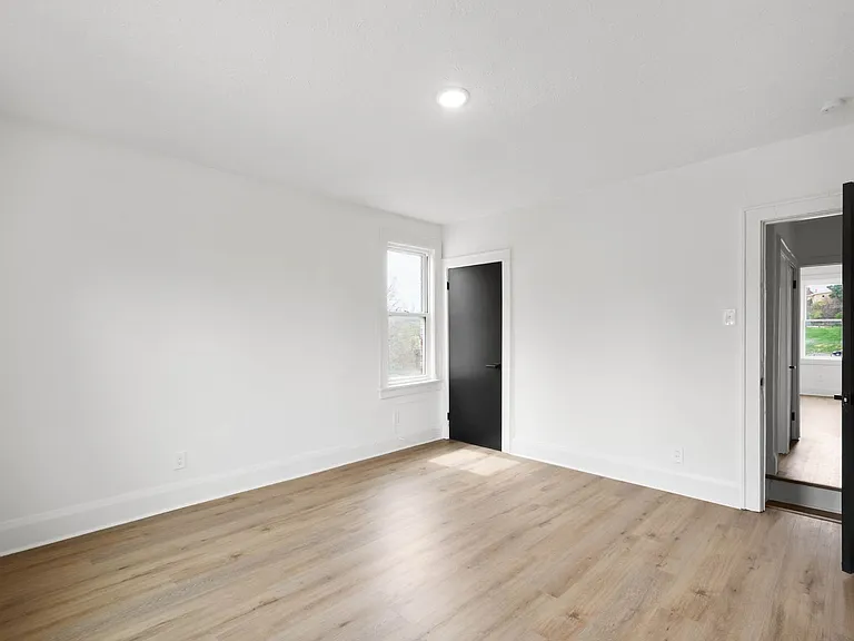 1117 McNeilly Ave — Photo 11