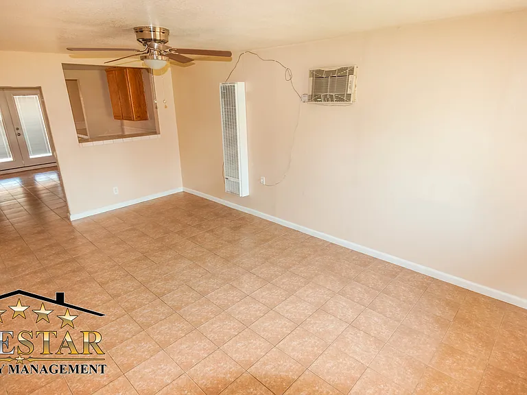 604 Lawson Rd — Photo 3