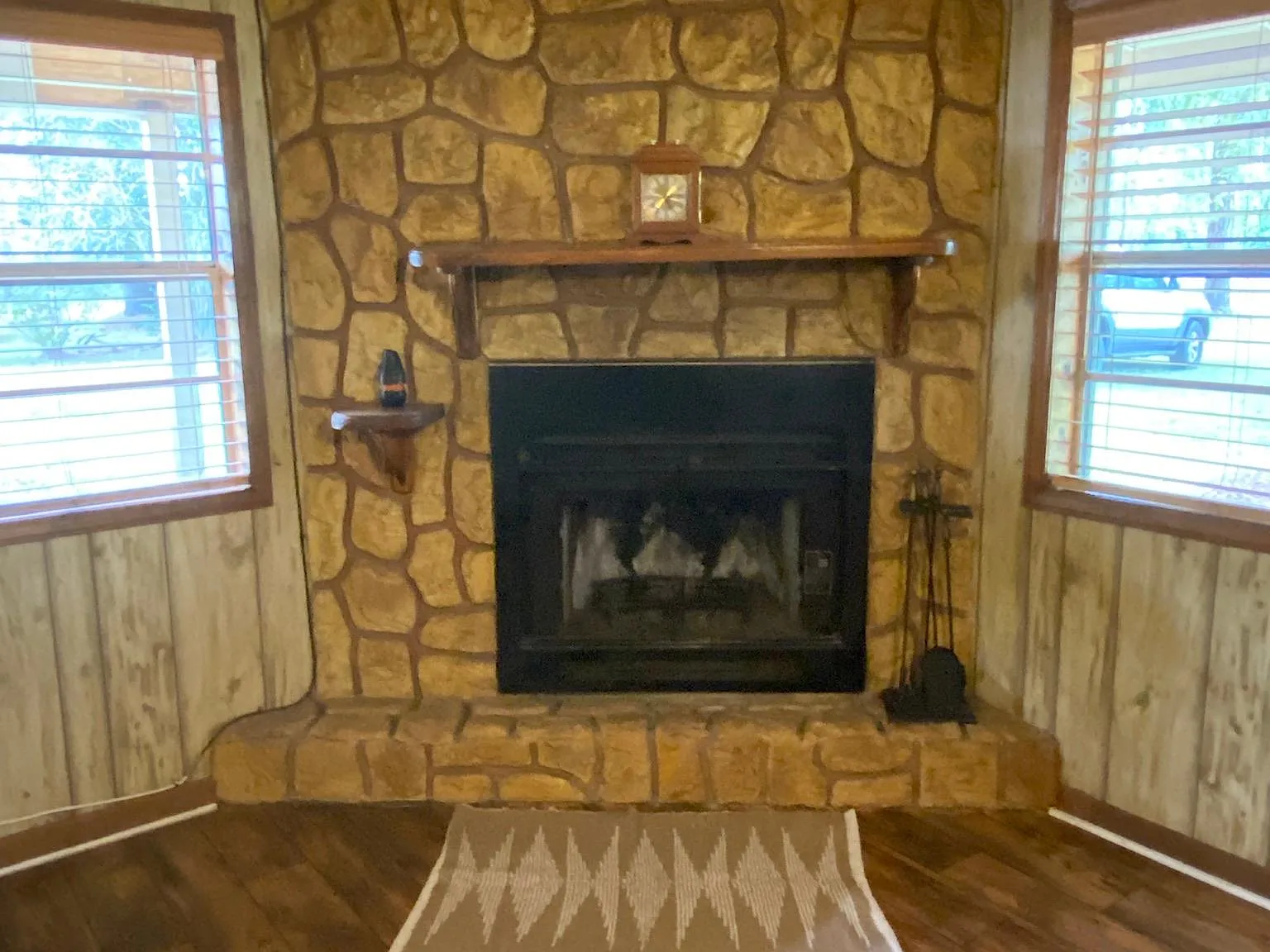 1060B Nanny Rd — Photo 3